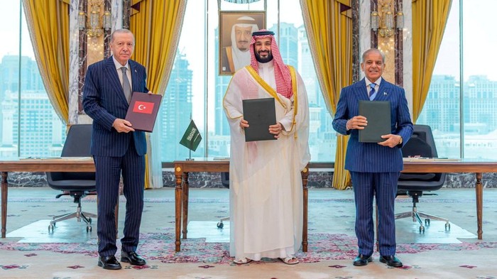 Turki Harap Mesir Gabung ke Pakta Pertahanan Bareng Saudi-Pakistan
